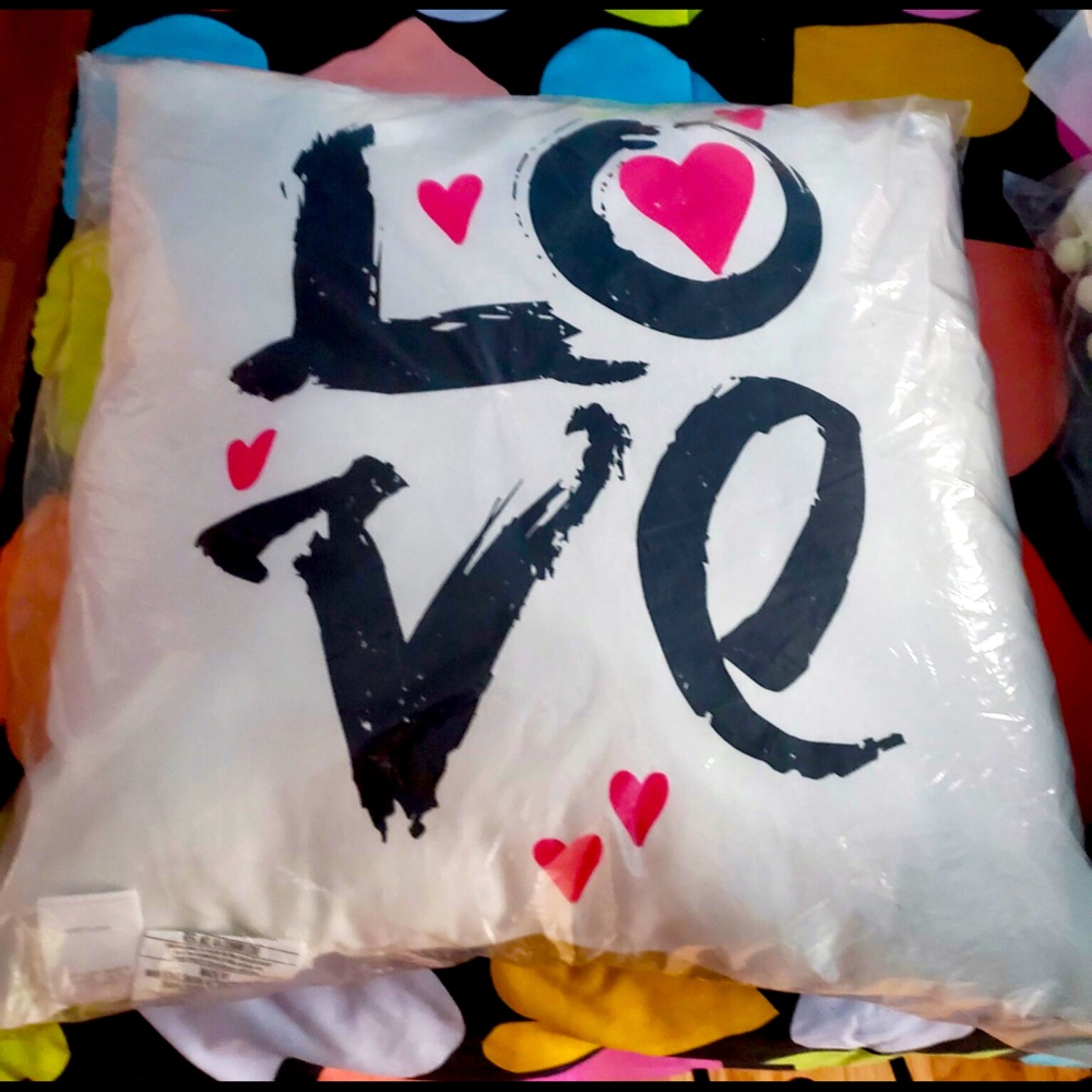 A brand new Love pillow
